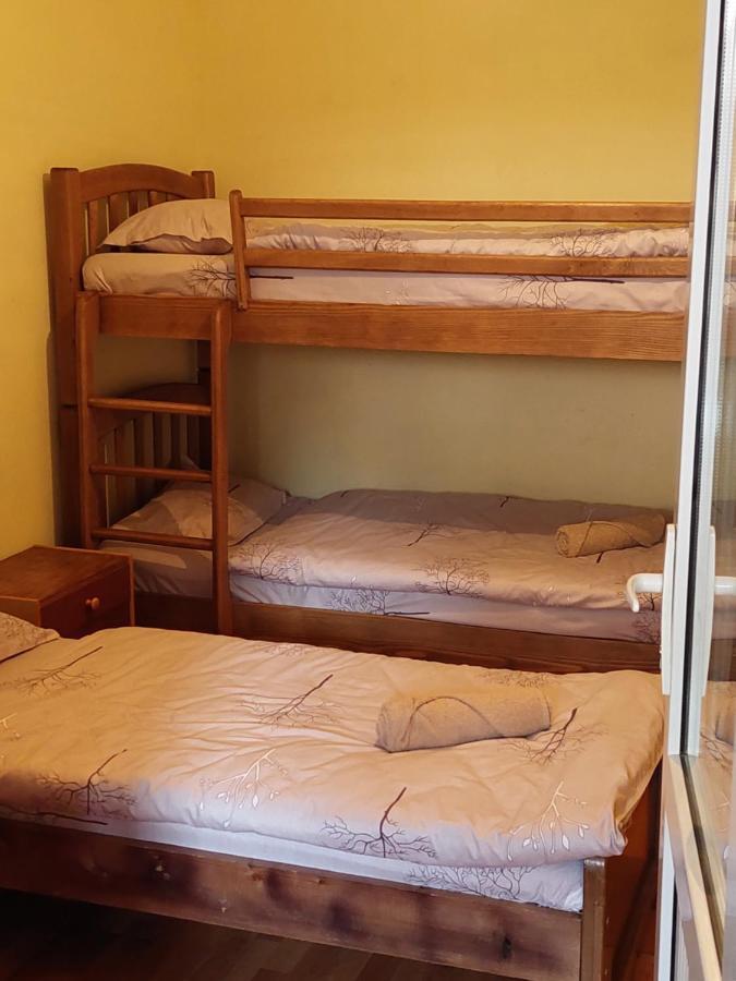 Lost Inn Kazbegi Hostel Экстерьер фото