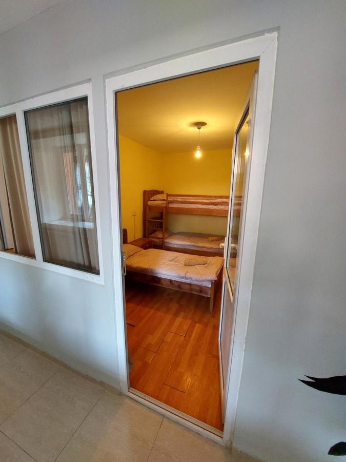 Lost Inn Kazbegi Hostel Экстерьер фото