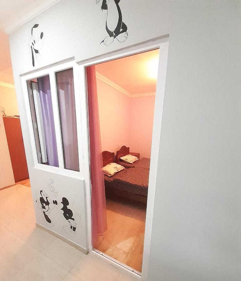 Lost Inn Kazbegi Hostel Экстерьер фото