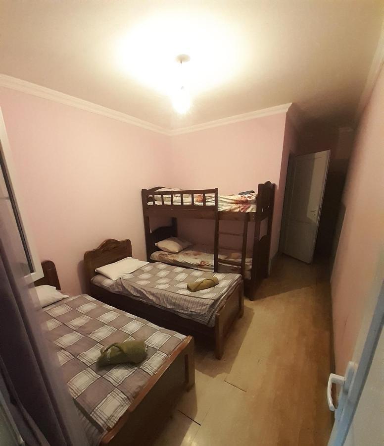 Lost Inn Kazbegi Hostel Экстерьер фото
