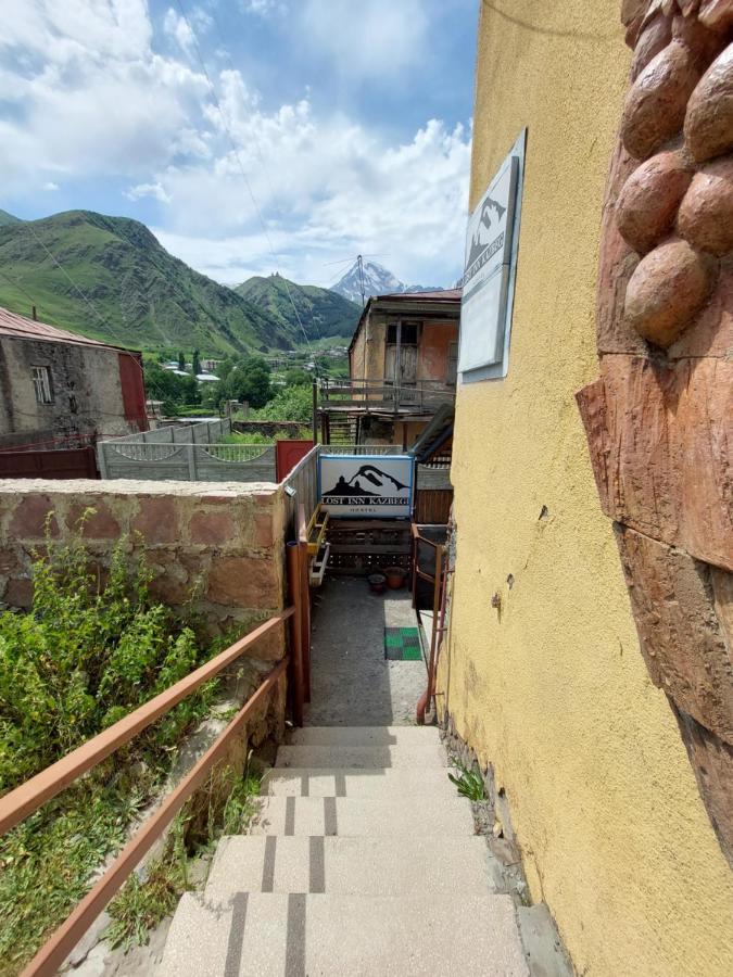 Lost Inn Kazbegi Hostel Экстерьер фото