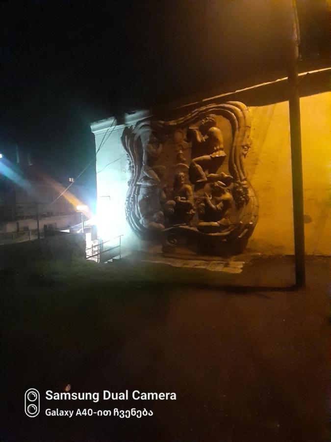 Lost Inn Kazbegi Hostel Экстерьер фото