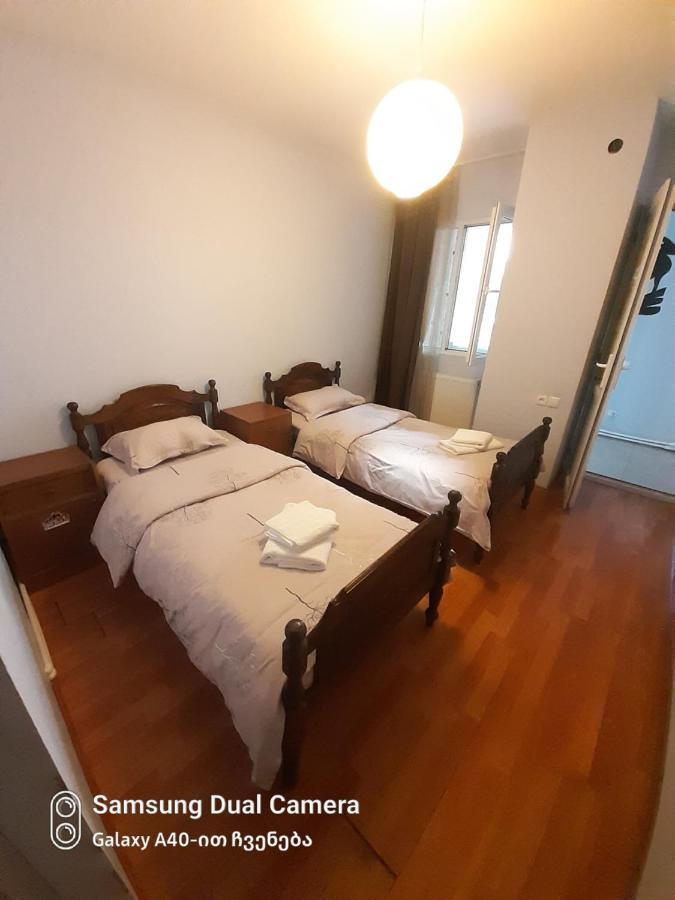 Lost Inn Kazbegi Hostel Экстерьер фото